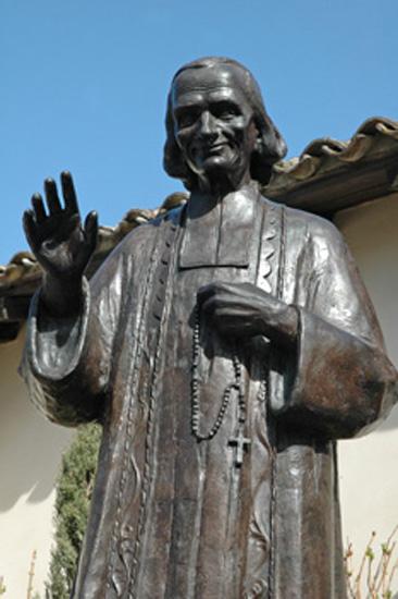 Statue du saint cure d ars 1